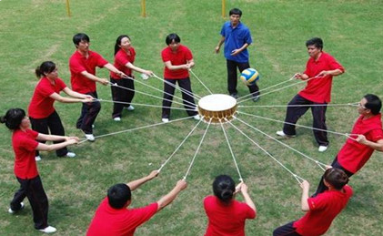鼓舞飞扬